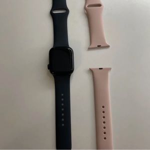 APPLE WATCH SERIES 8! 41MM. PERFECT CONDITON